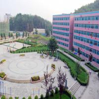 贵州大学科技学院logo